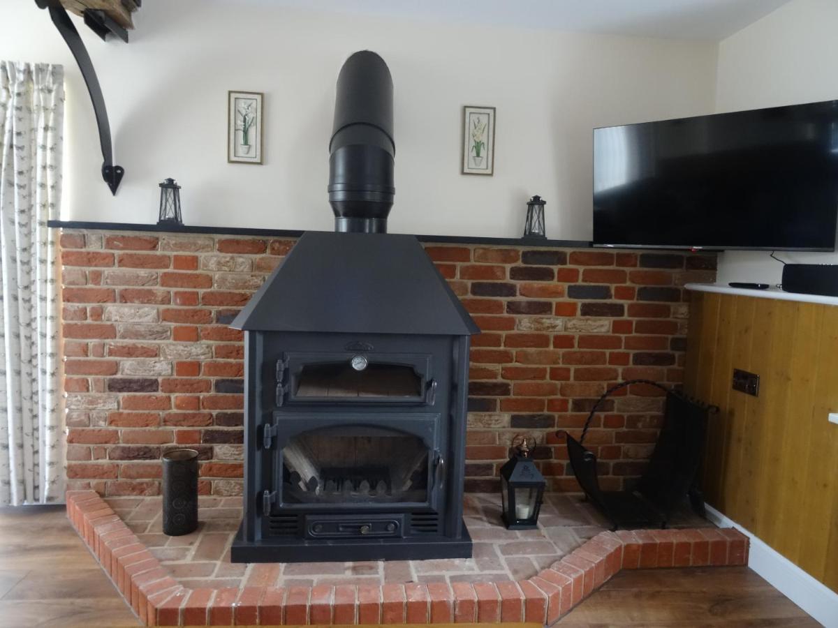 Lowlands Cottage Beccles Εξωτερικό φωτογραφία