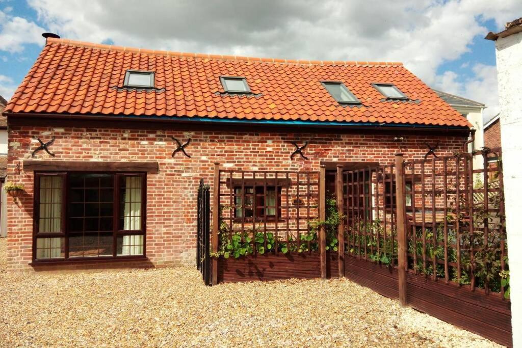 Lowlands Cottage Beccles Εξωτερικό φωτογραφία